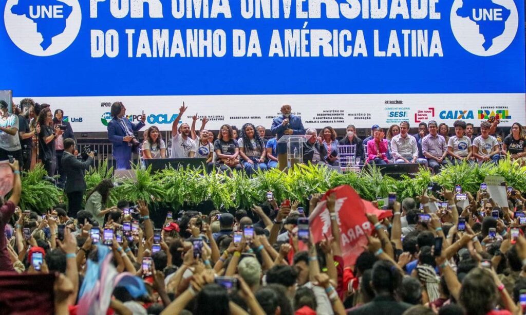 prsidente lula participa do 59° congresso une e promete ampliar univesidades